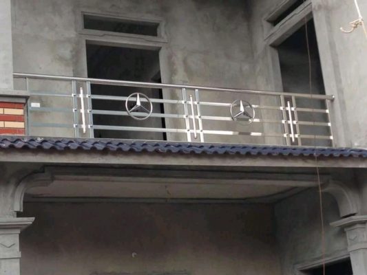 Z794992443227 90c9e023d8e3f28ea1570b8ef2e2365e 2976